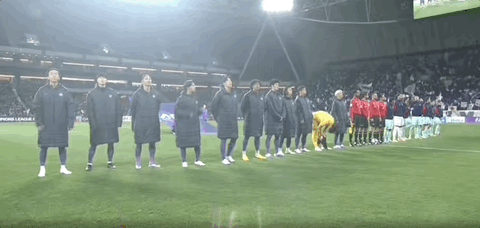 开云体育官网-半场：广岛0-0柔佛新山，阿里瓦斯远射中柱